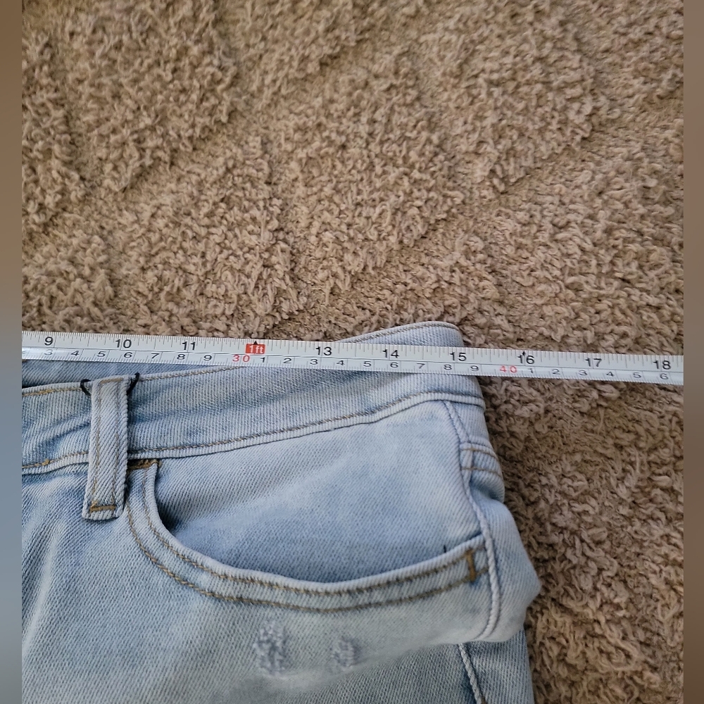 Oneso Wide Leg Jean | Light Blue | Size 30 - Picture 7 of 9